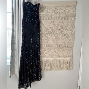 Black strapless prom dress